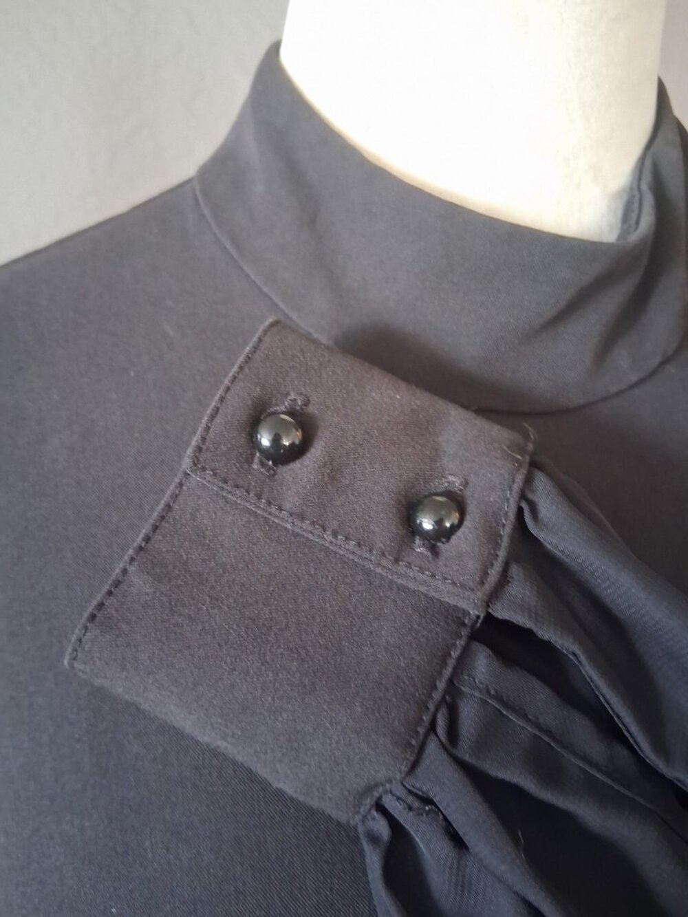 Dicontinued Deandri Nosferatu Dress Small (collar included) - Picture 6 of 8